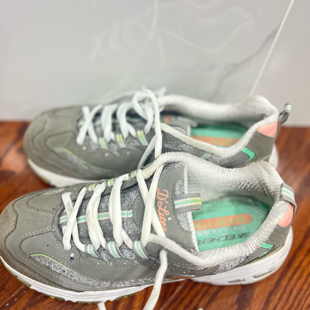 Skechers Gray and Pink Sneakers